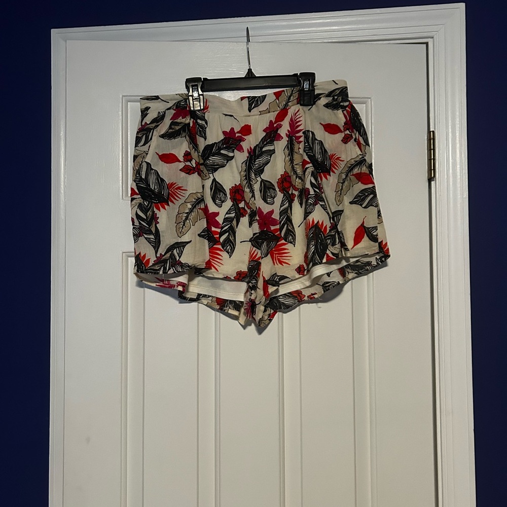 High Waist Floral Print Shorts